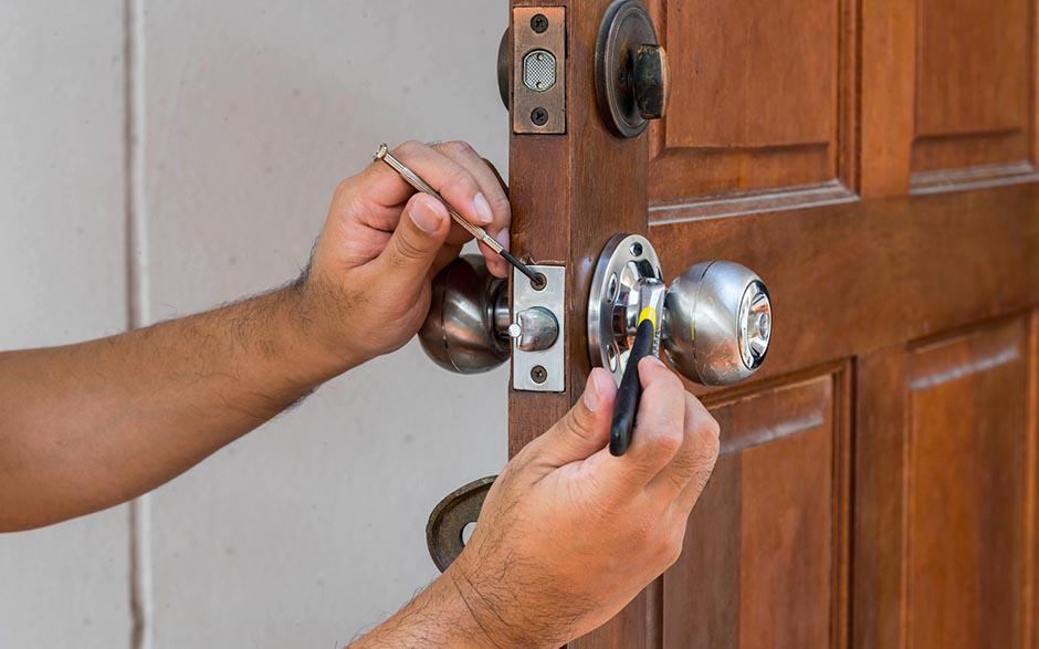 changer serrure porte blindée hlm Saint-Nom-la-Bretèche