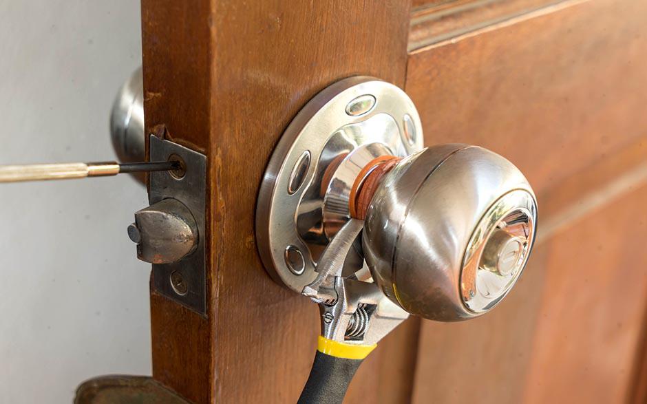 changer une serrure de porte Longjumeau